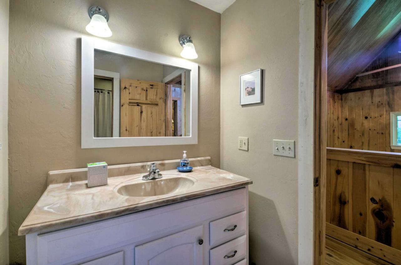 Beautiful Bryson City Home With Hot Tub And Mtn Views! Exterior photo